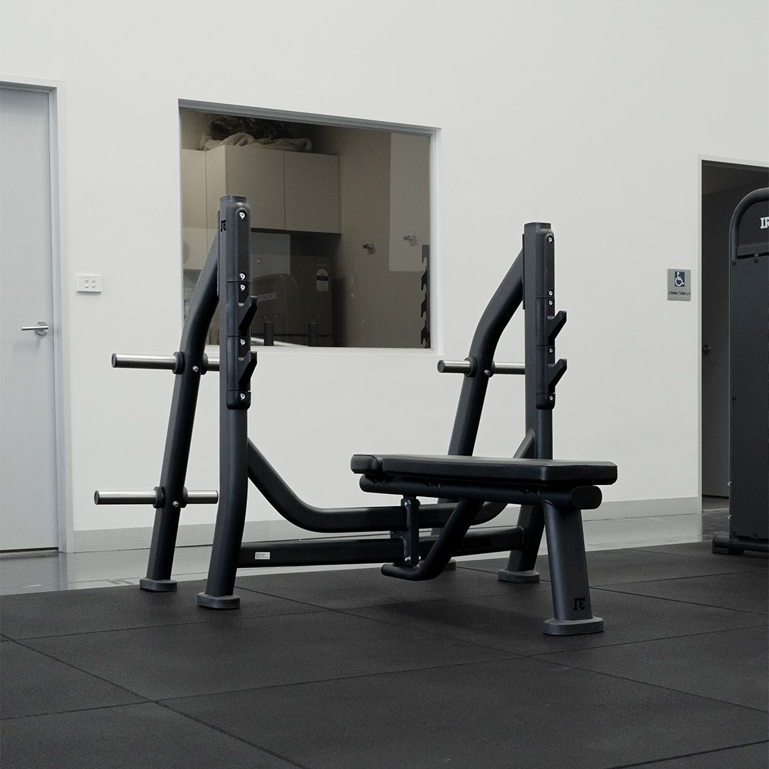 Flat Bench Press