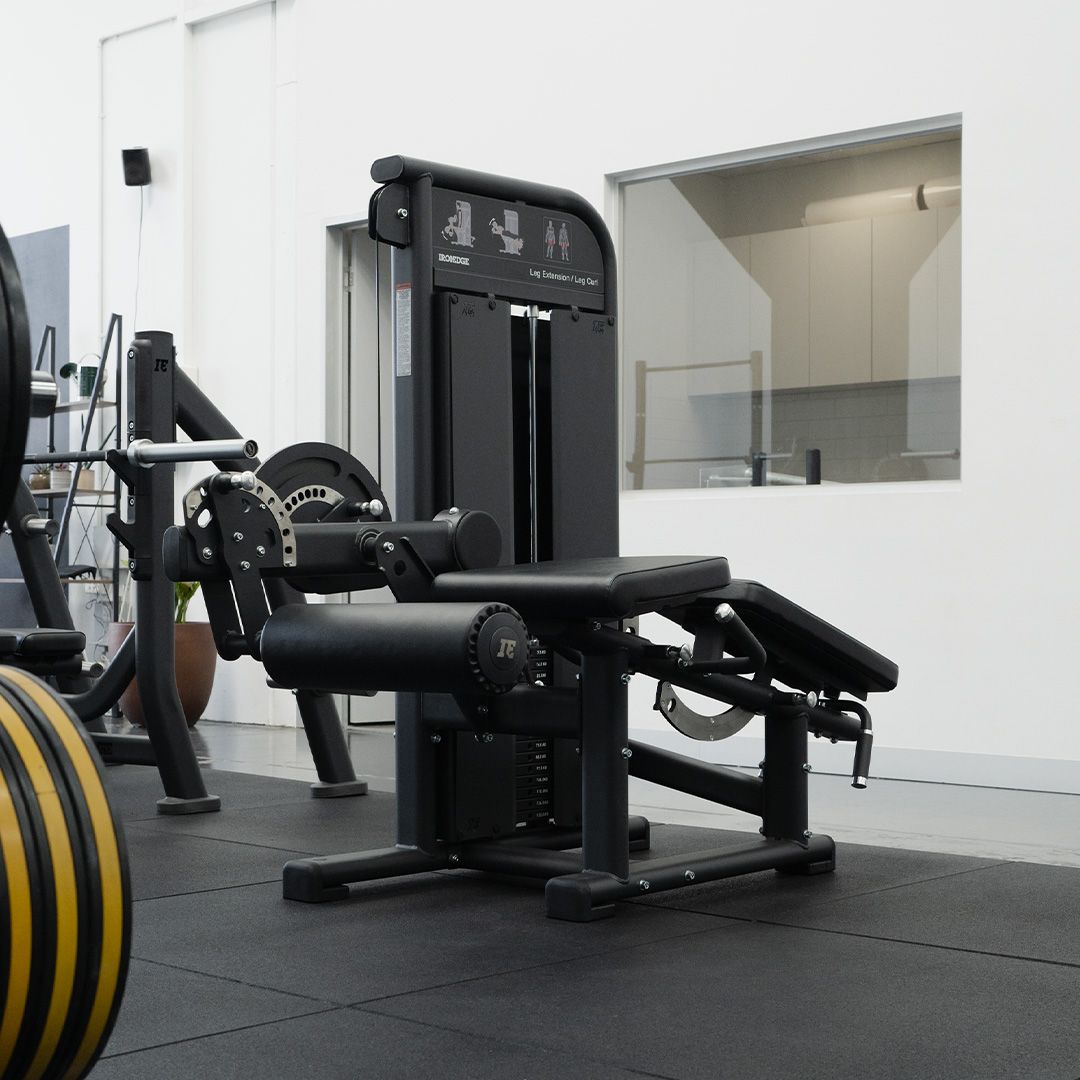Leg Extension / Prone Leg Curl - Obsidian™ Series