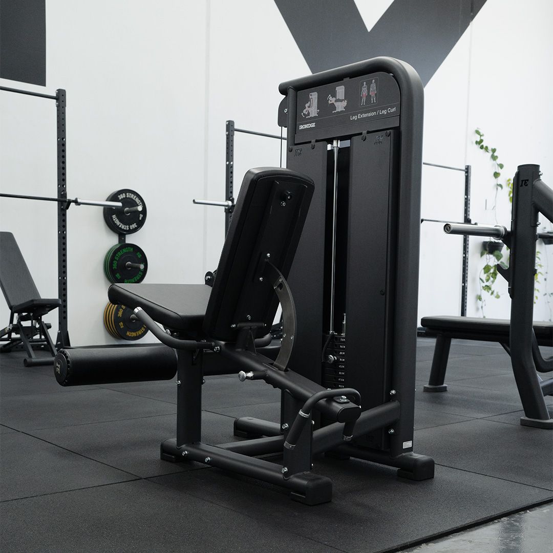 Leg Extension / Prone Leg Curl - Obsidian™ Series