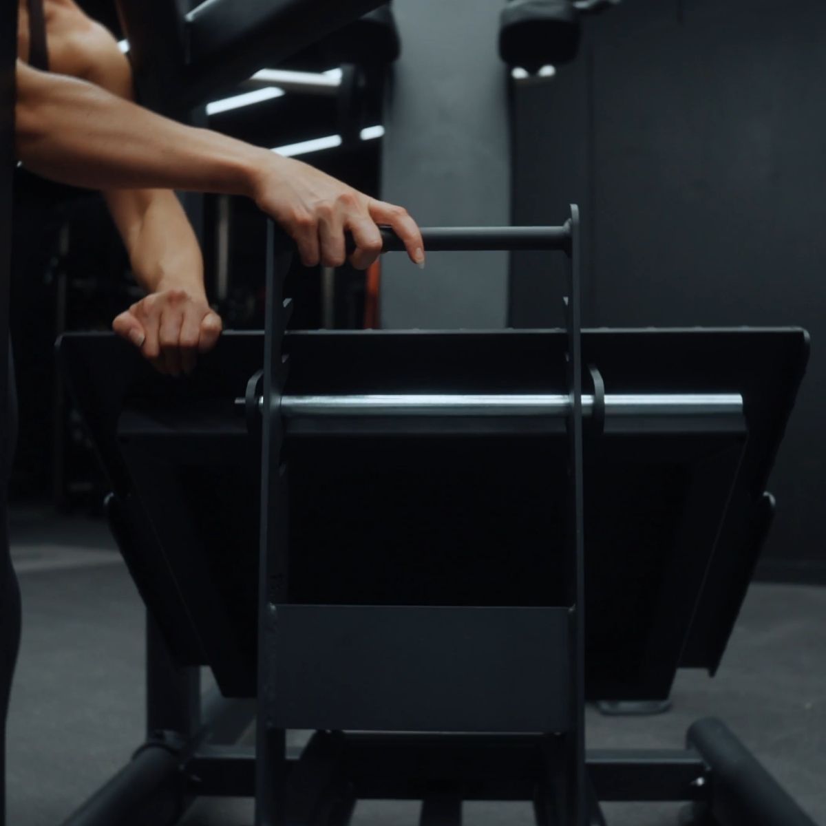 Pendulum Squat - Onyx™ Series