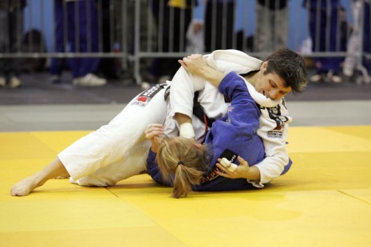 Misty Shearer kettlebell sport and BJJ athlete